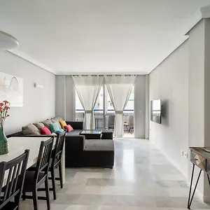 Arcos Infostays - Free Parking Apartment